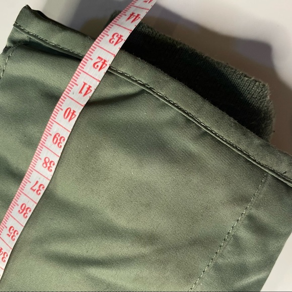 🚨CLEAROUT🚨Boys Small (5/6) The Children’s Place Green Parka long Coat - Picture 10 of 12